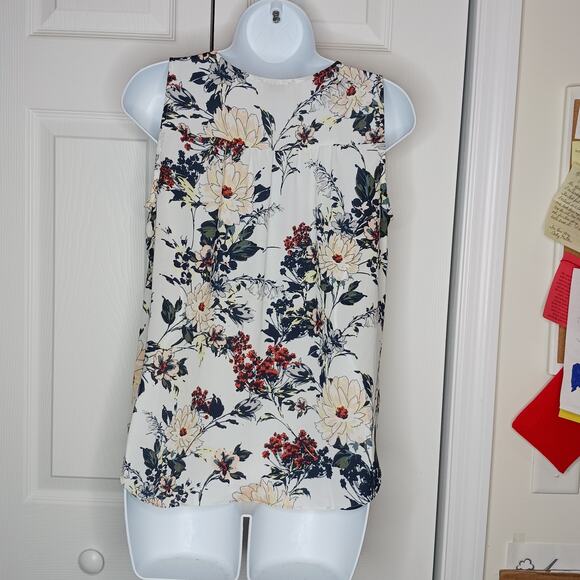 Loft Petites Sleeveless Floral Blouse NWOT - Picture 8 of 10